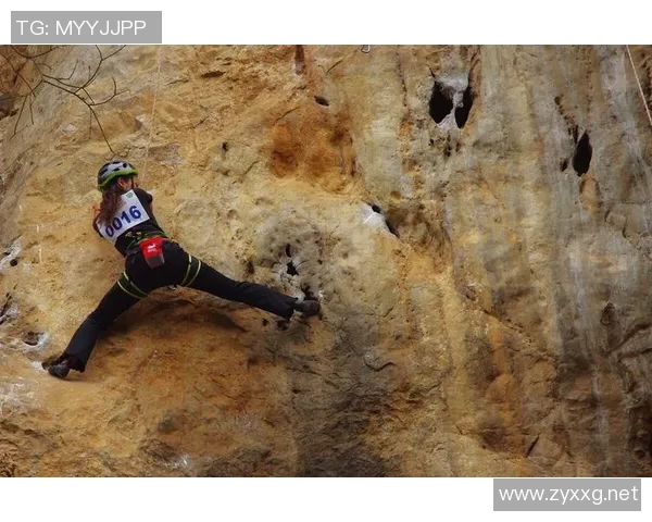 深圳攀岩队的包夹体系与攀岩战术的深度解析与应用探讨